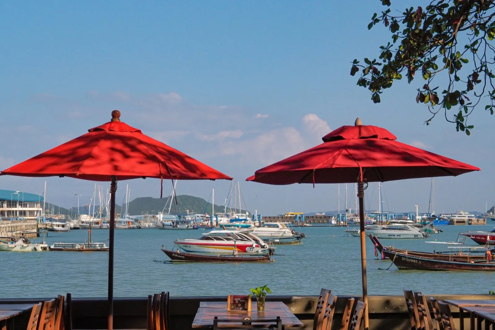Kan Eang at Pier