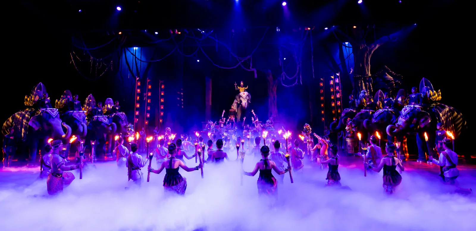 Phuket FantaSea — Show